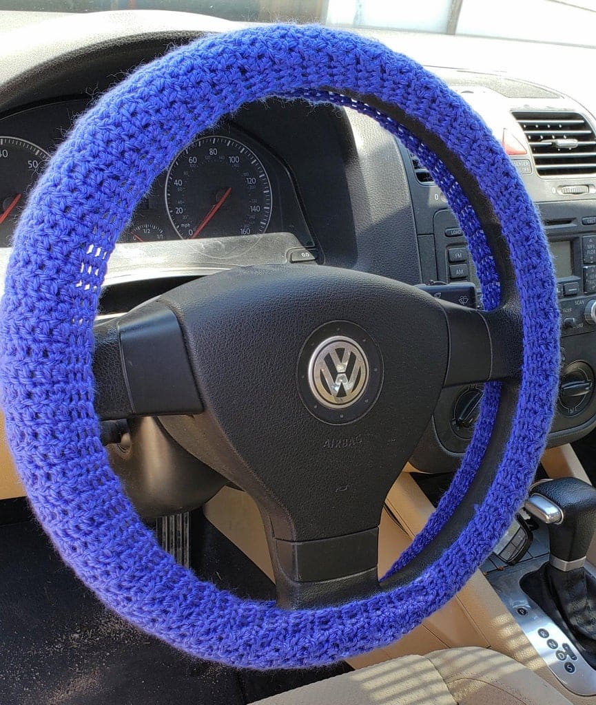 Easy crochet steering wheel cover pattern