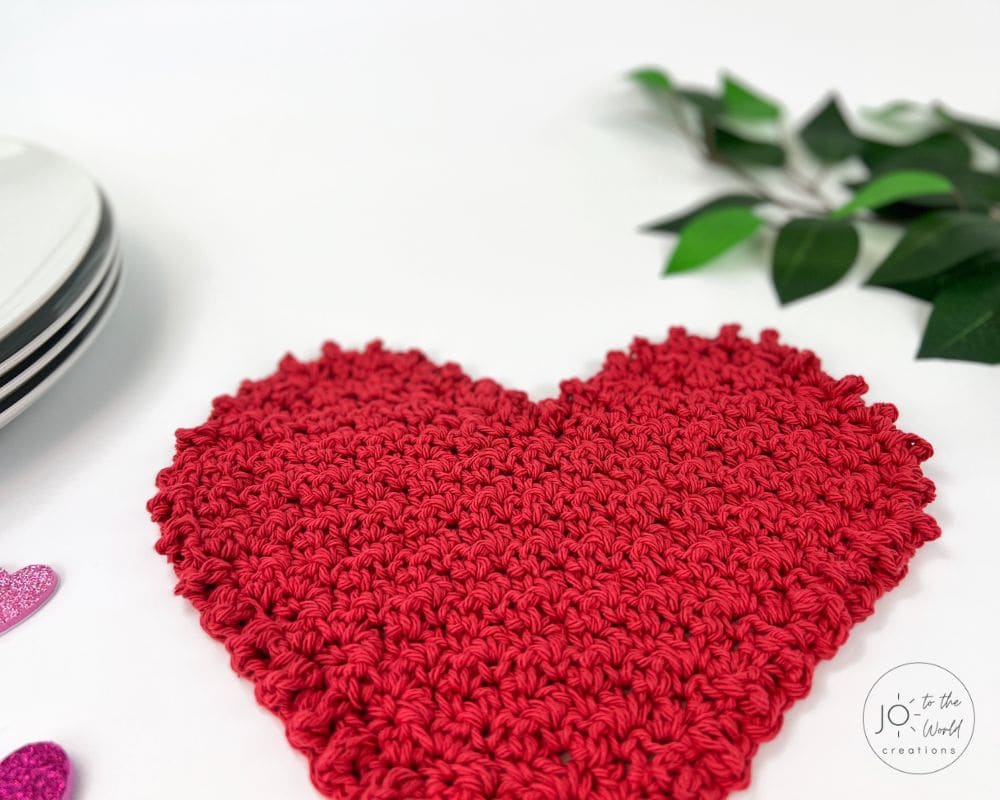 Large crochet heart pattern