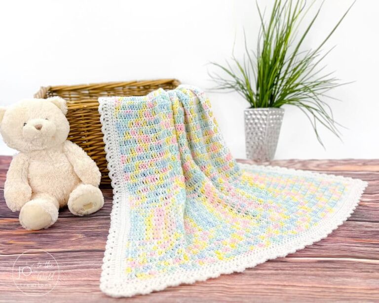 How to Crochet a Baby Blanket for Beginners – Free Pattern