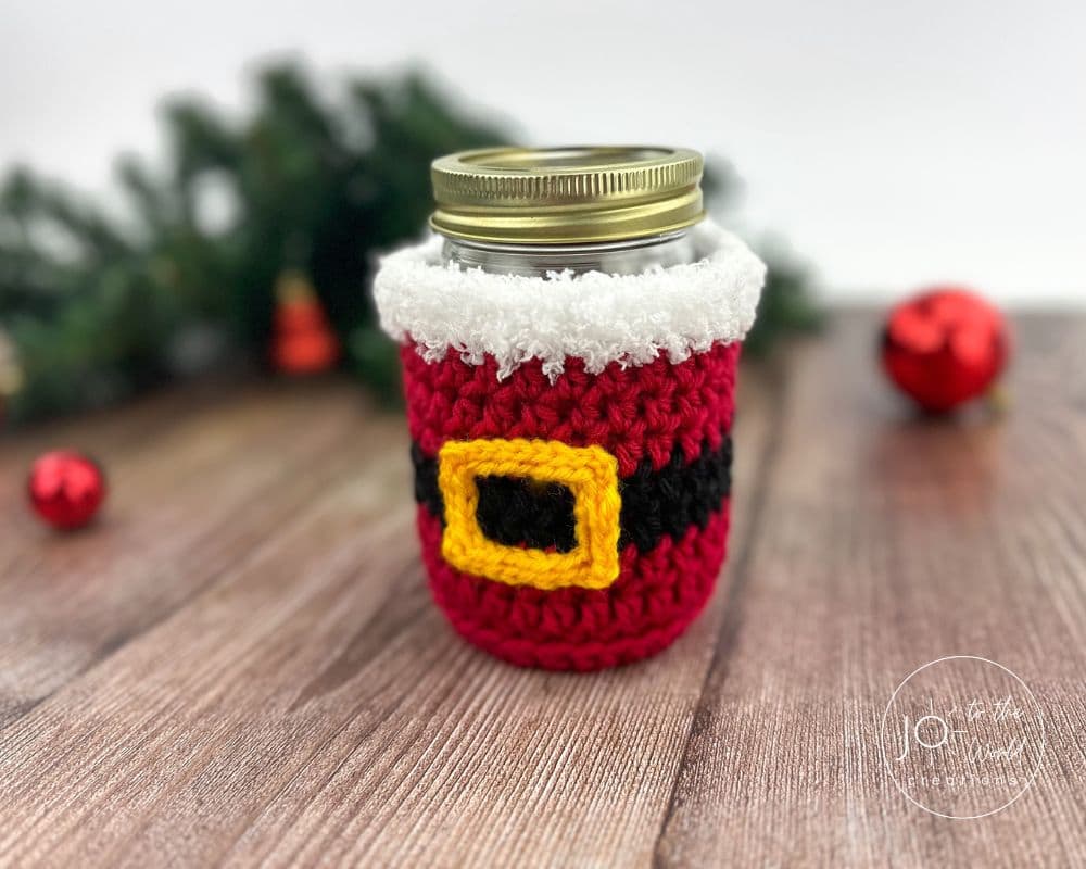 Christmas Mason Jar Cover Crochet Pattern