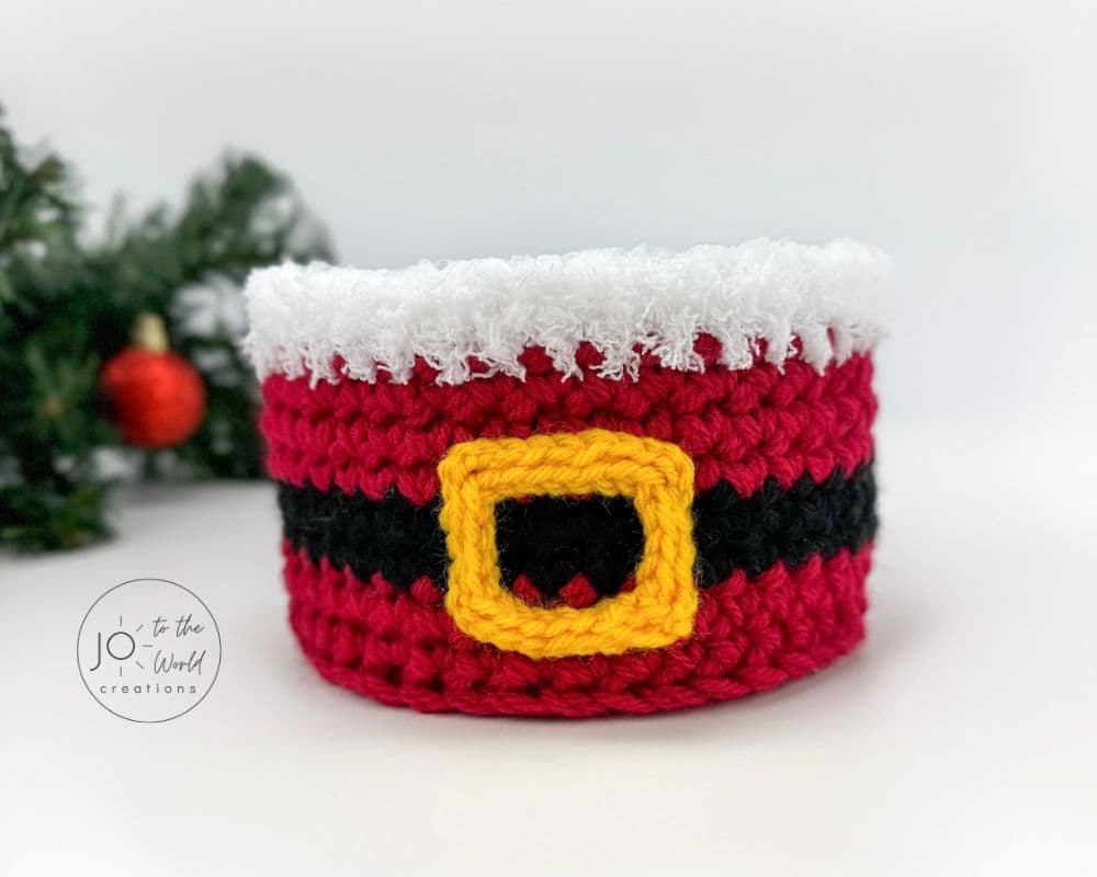 Crochet Christmas Basket