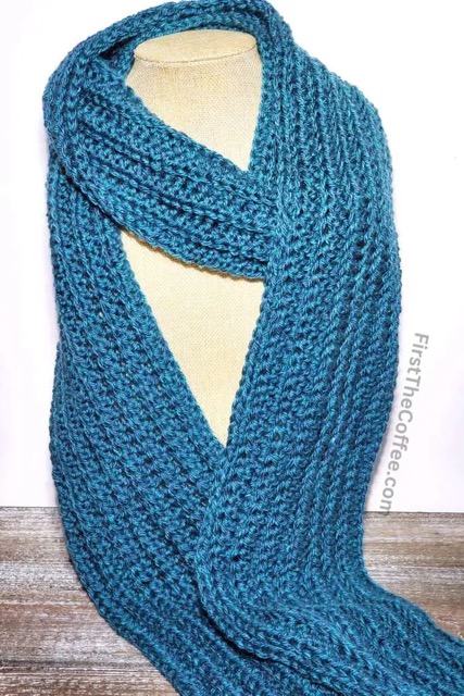 Easy Half Double Crochet Scarf 