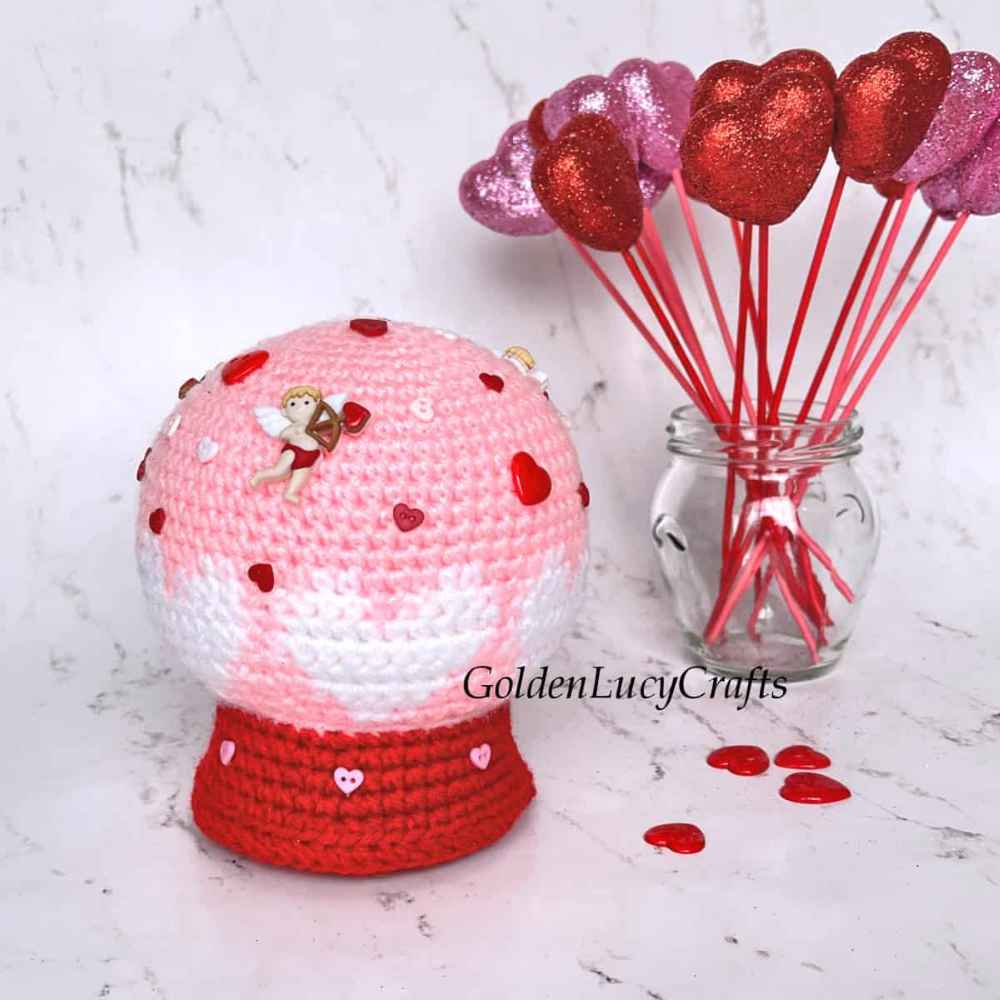Crochet Valentine's Day Snow Globe