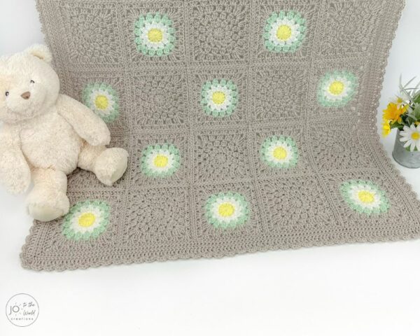 Granny Square Flower Blanket Crochet Pattern