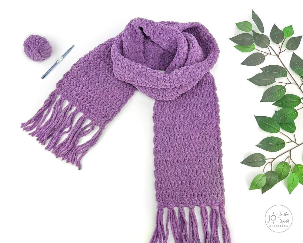 Easy Crochet Scarf with Super Bulky Yarn