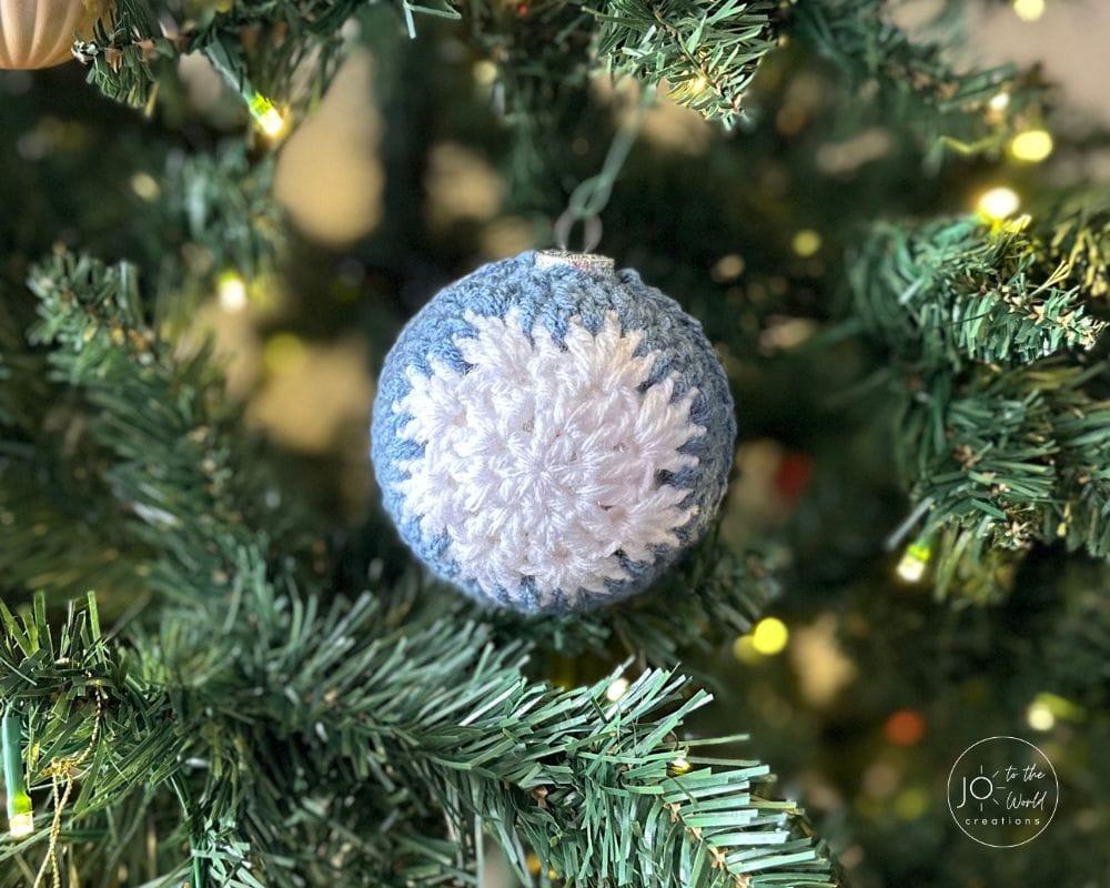 Easy Crochet Christmas Ornament Pattern