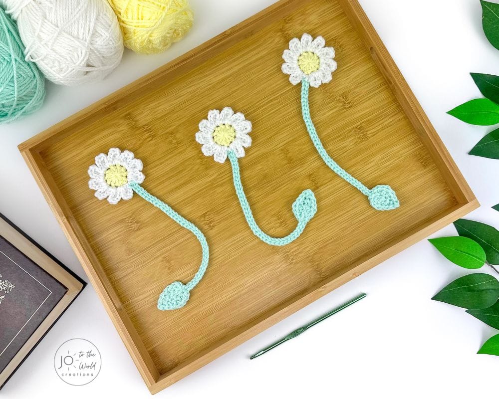 Crochet Daisy Bookmark Pattern