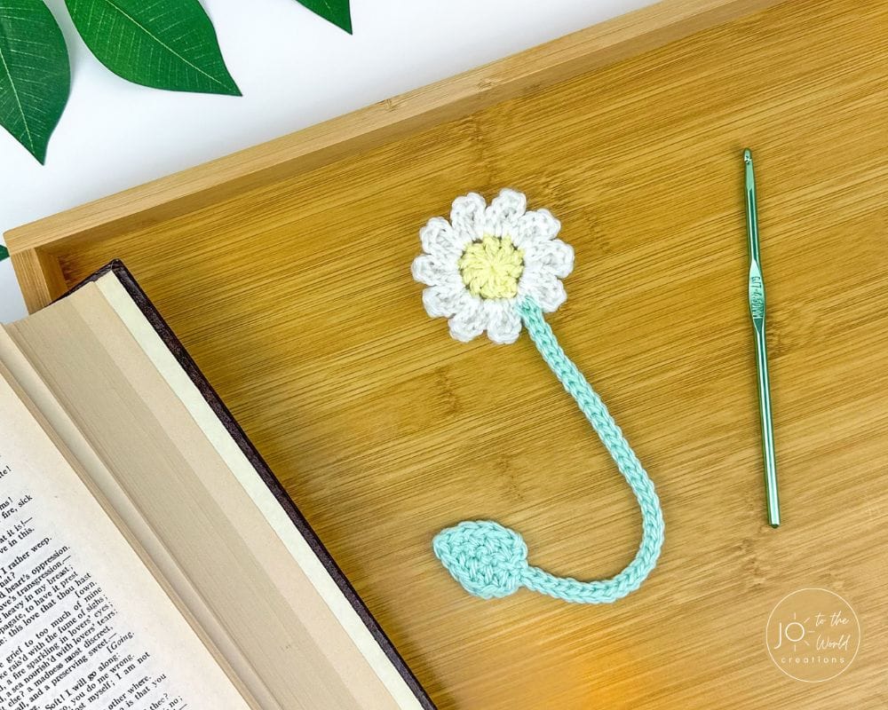 Daisy Bookmark Crochet Pattern