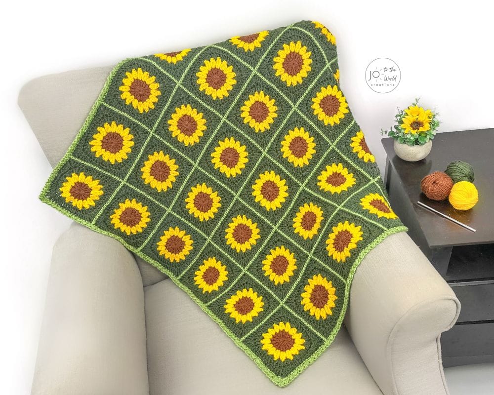 Sunflower Granny Square Blanket – PDF Crochet Pattern