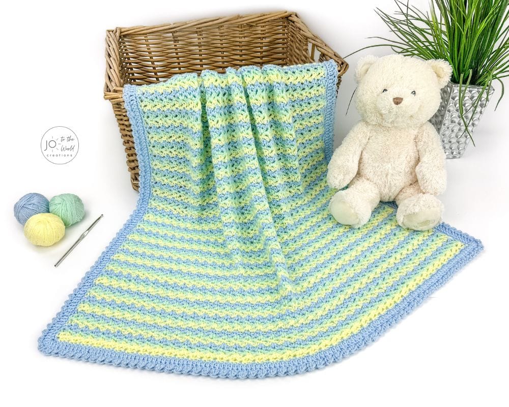 Crochet Baby Blanket with Three Colors