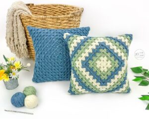 Continuous Granny Square Pillow Crochet