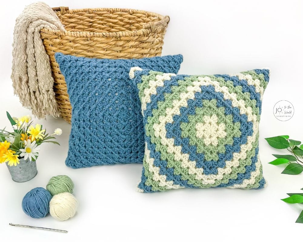 Continuous Granny Square Pillow – PDF Crochet Pattern